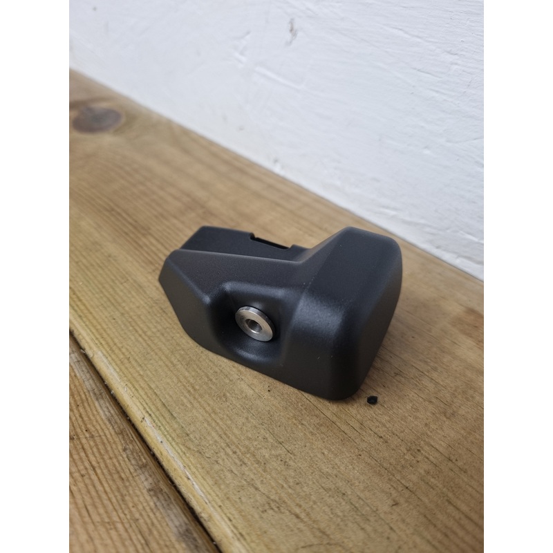 BMW Motorrad R9T Series Oil Cooler Cover (Indicator Fitting Hack) – Pair