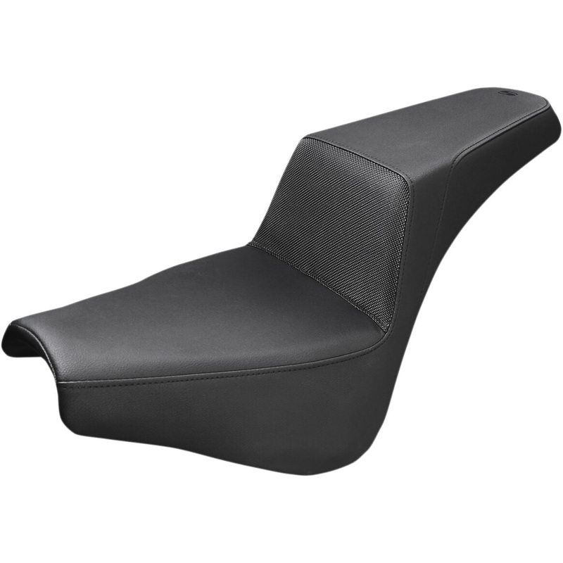 Step Up Gripper Seat – 18+ Softail (Street Bob FXBB/S, Standard FXST)
