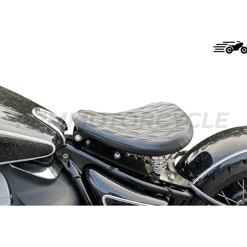 BMW R18 Seat