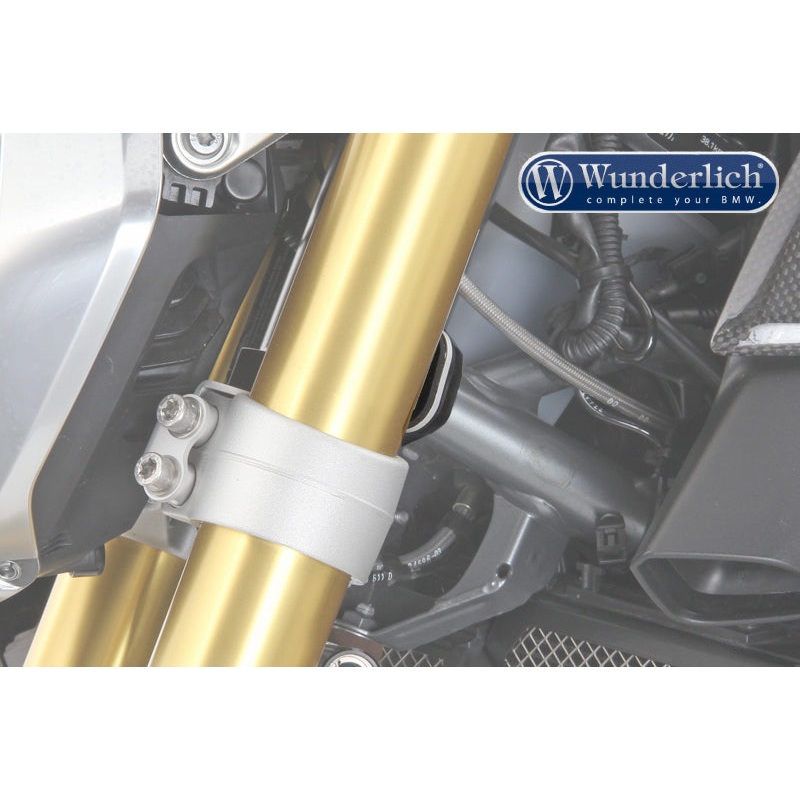 BMW R1200R Ergonomics – Steering Stopper