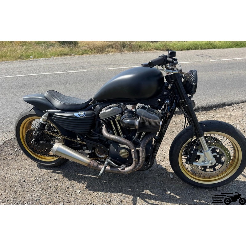5.28 gal Sportster gas tank