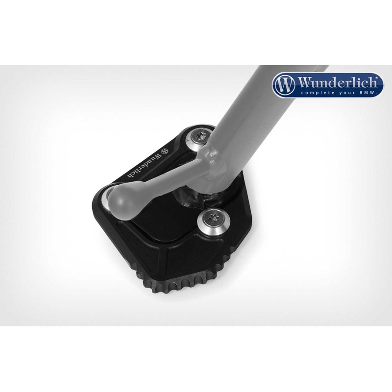 BMW F Series Ergonomics – Side Stand Enlargement