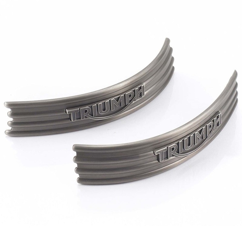 4 Bar Tank Badge – Vintage A9790070
