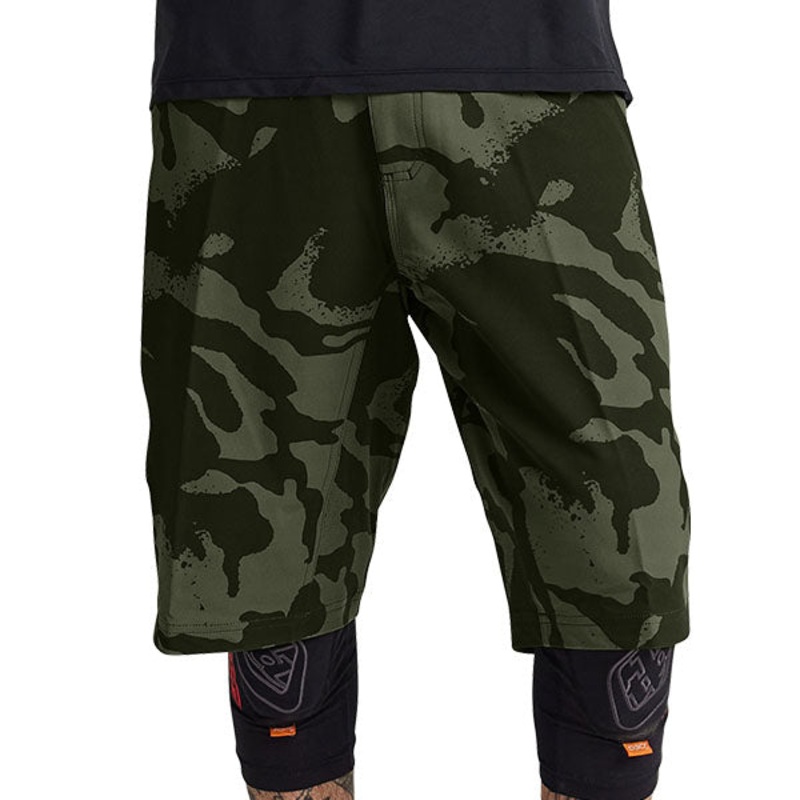 Troy Lee Designs – Skyline Shadow Camo Short Shell (MTB)