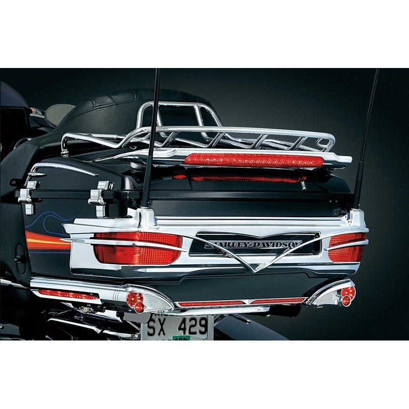 Kuryakyn 8666 Harley Davidson Tri-Glide Trike Tour Pak chrome colossus trim